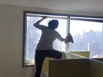 越秀區美吉亞專業開荒清潔 您的裝修后清潔專家，為廣州新家煥發光彩