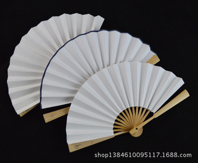 批發(fā)純手工水磨竹骨折扇 匠心工藝與詩(shī)意扇面藝術(shù)的完美結(jié)合